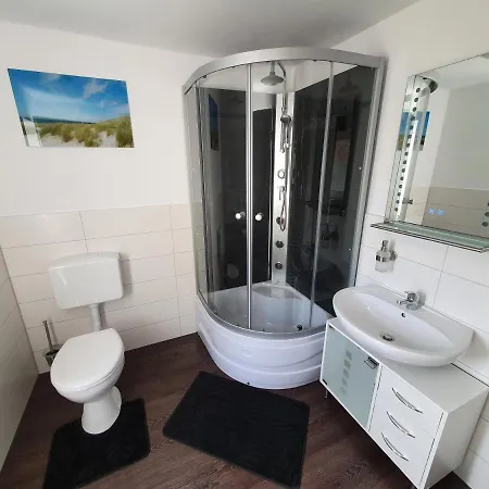 Myau Qualitat Und Ihre Zufriedenheit Sind Uns Wichtig. Apartment
